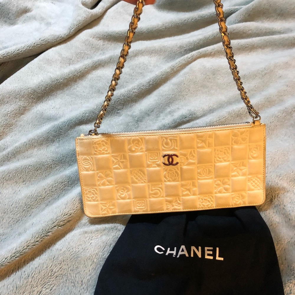 Authentic Chanel classic clutch bag - Picture 8 of 8